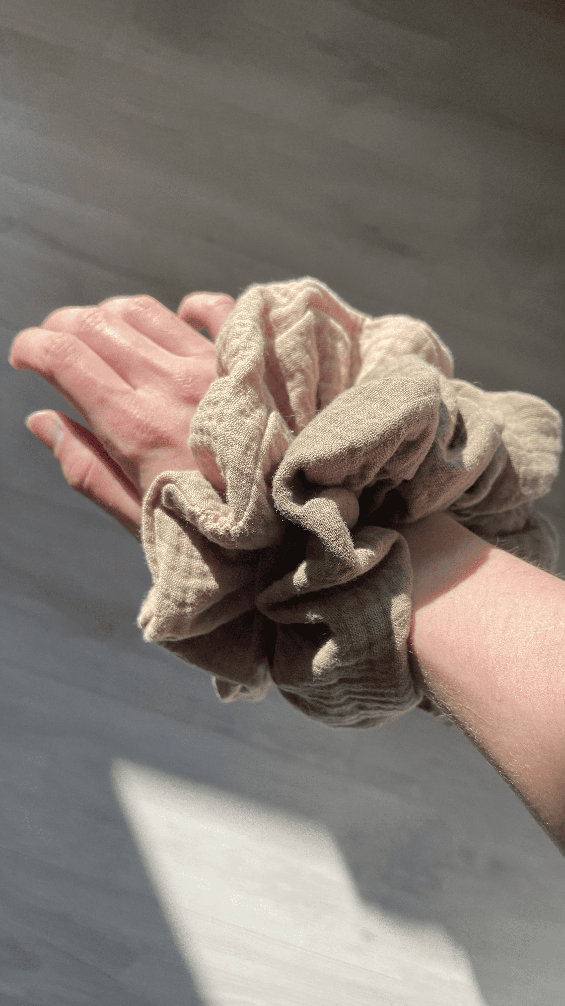 Scrunchies aus Musselin; Pastell- / Erdtöne