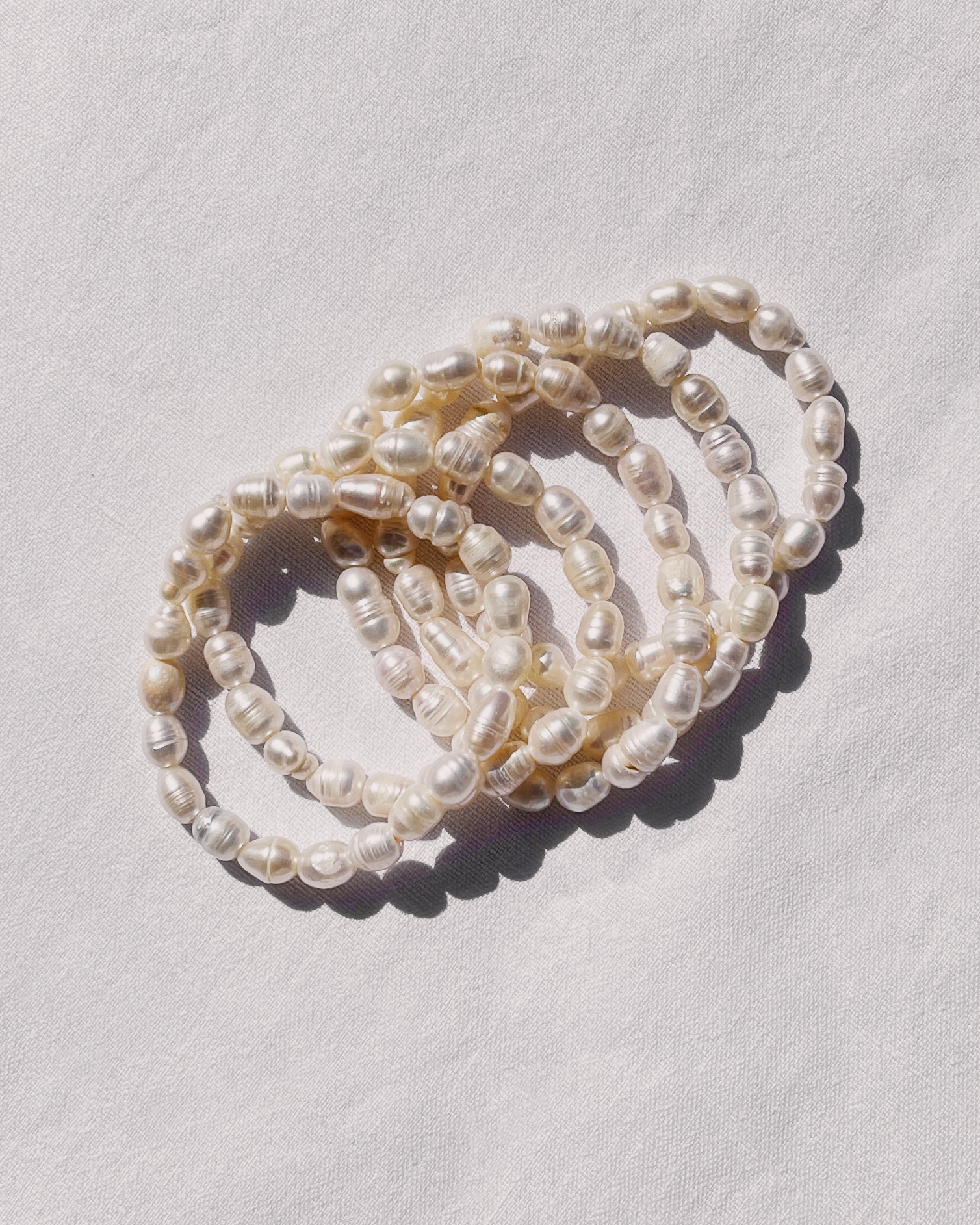 Armband aus Süßwasserperlen